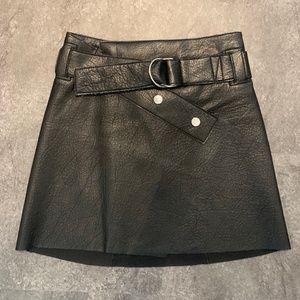 Zara, S belted, faux-leather, A-line, black, mini skirt.